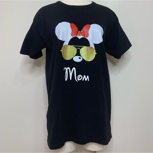 Disney Minnie Mouse Theme Mom T shirt Size L